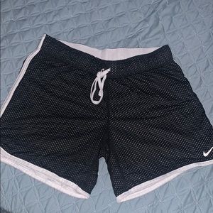 Women’s Dri-Fit  breathable basketball shorts